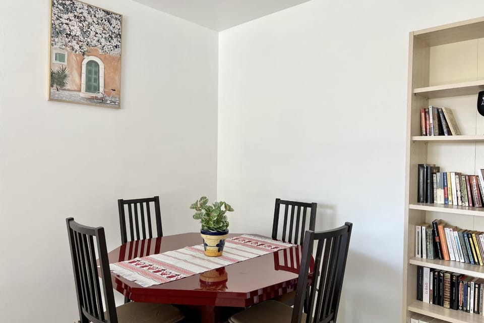 Bright and quiet apartment near the sea Apartment in Saint-Raphael