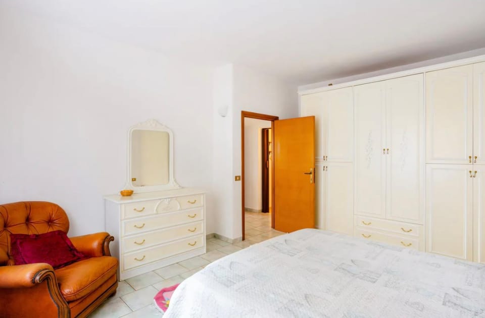 Gina's Apartment - Pet Friendly Apartment in Tuscany