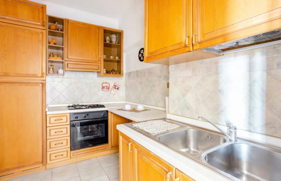Gina's Apartment - Pet Friendly Apartment in Tuscany