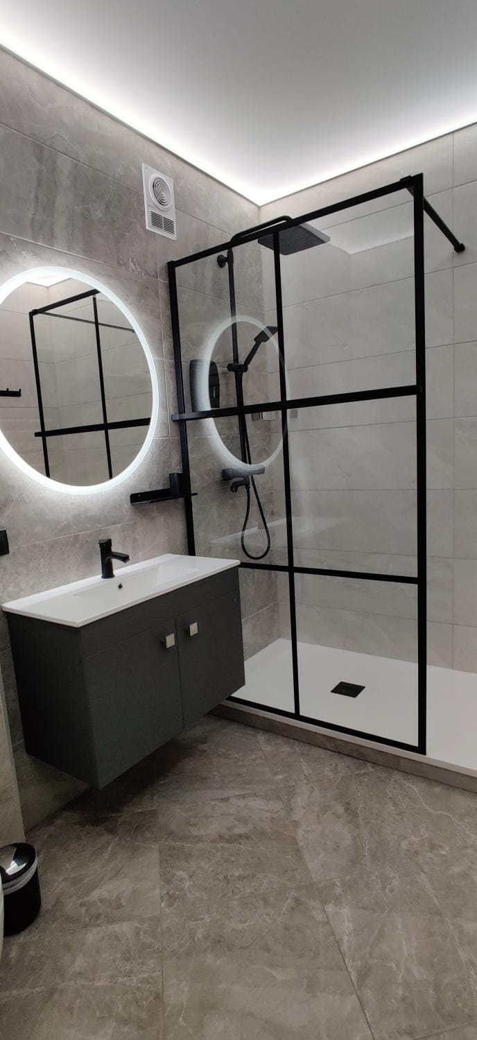 Shower, Bathroom