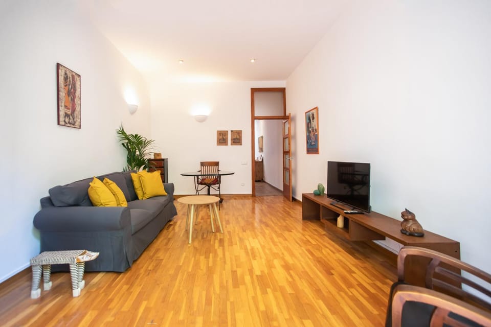 Communal lounge/ TV room, Living room