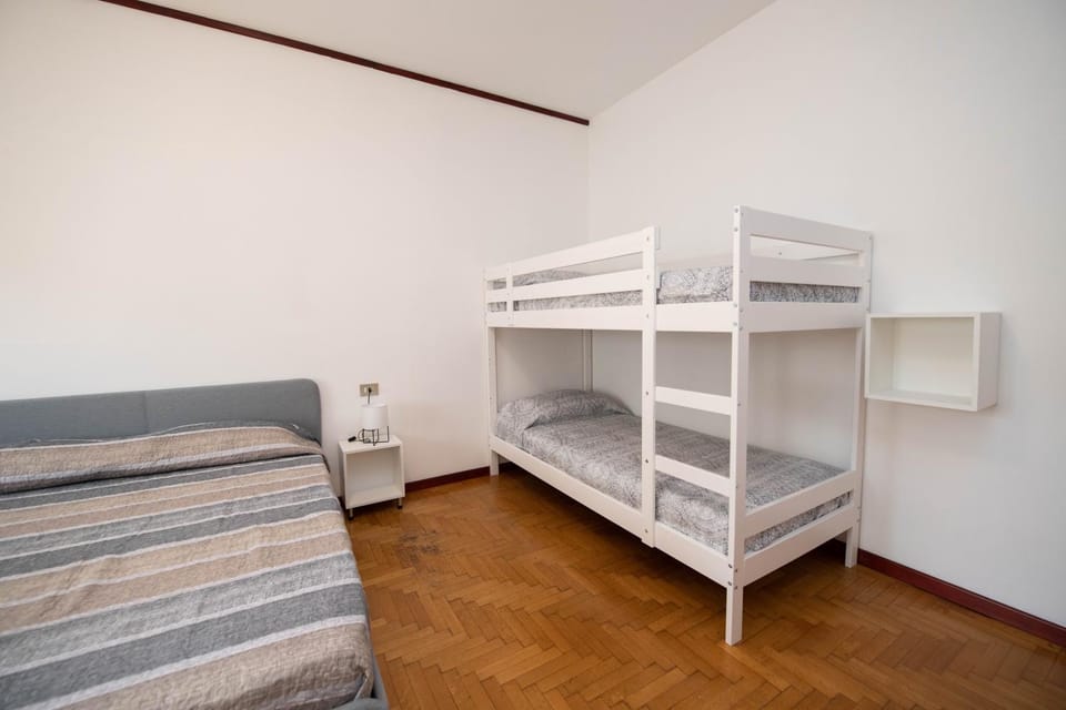 Bed, Bedroom, bunk bed
