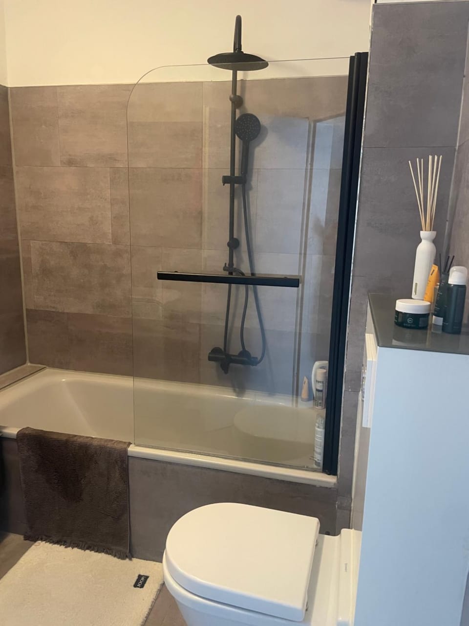 Bathroom, Bath