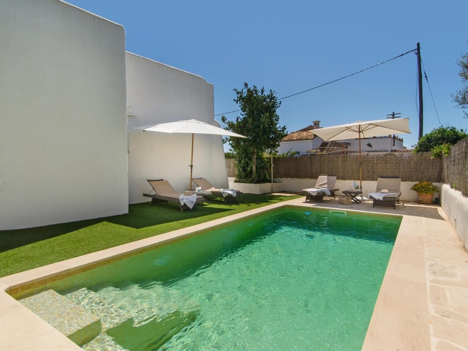 Casa Lloc Tranquil House in Cala Figuera