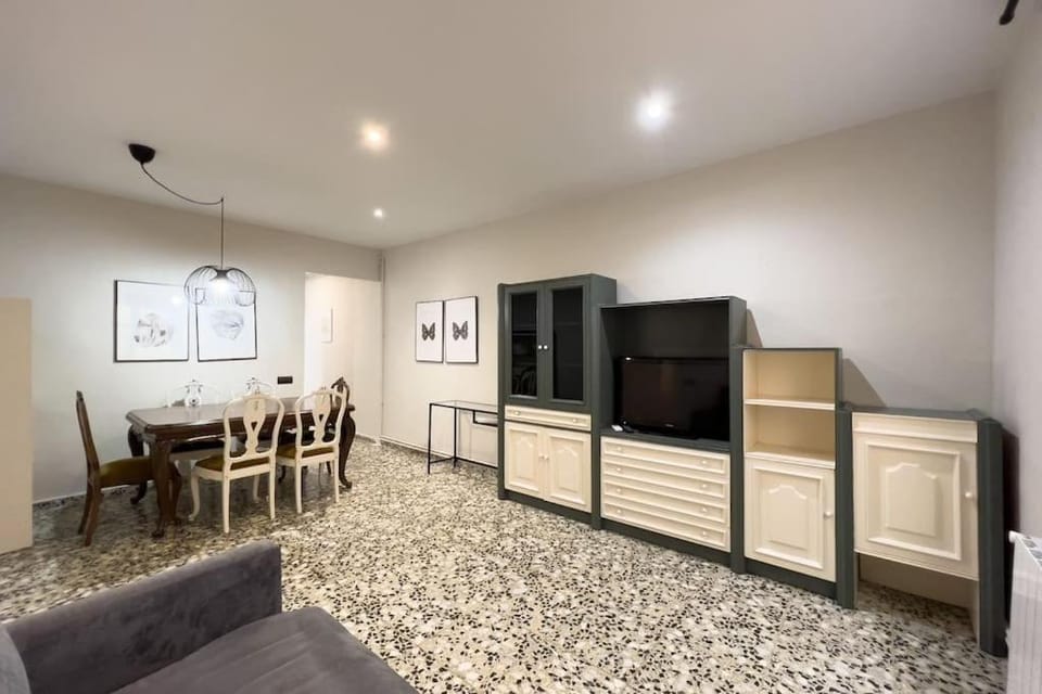 BeBarceloner Eixample Apartments - 3 bedrooms Apartment in Barcelona