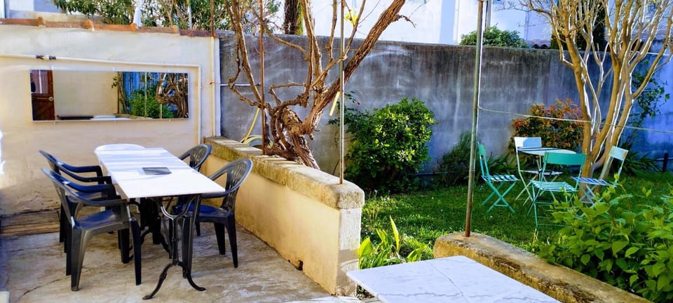 Patio, Spring, Garden, Balcony/Terrace, Living room, Seating area, Dining area, Garden view