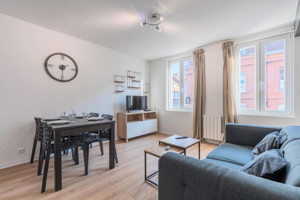 Charmant appartement rénové 2 chambres. Apartment in Hauts-de-France