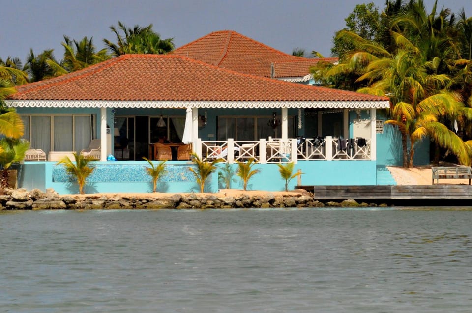 Property building, Day