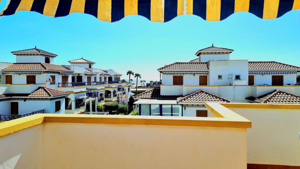 View (from property/room), Balcony/Terrace, Beach
