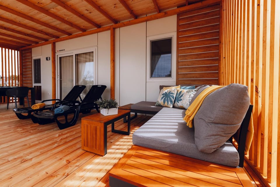 Patio, Seating area, sunbed