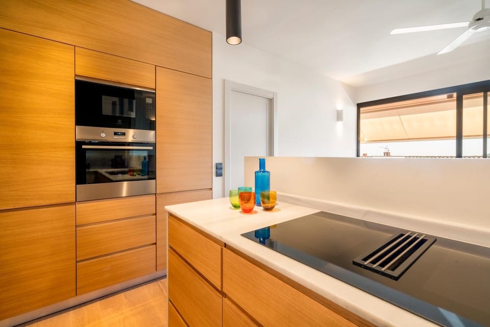 Kitchen or kitchenette, minibar, pet friendly, stove