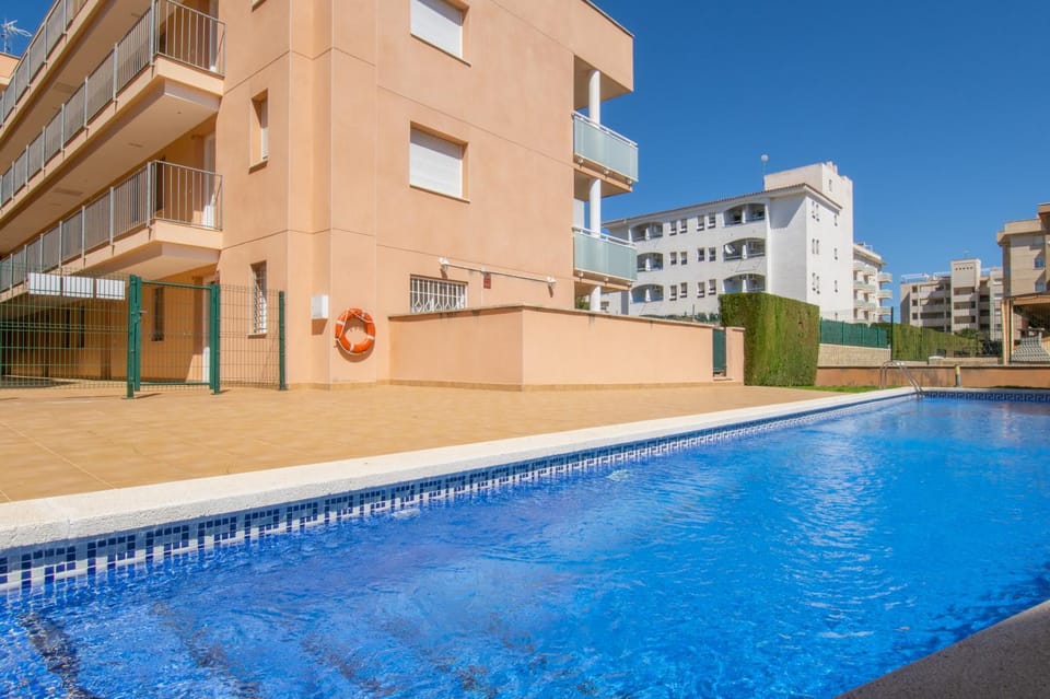 Property building, Swimming pool