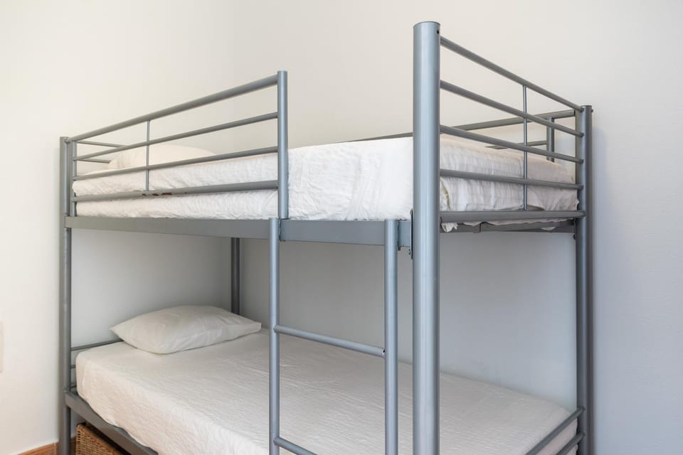 bunk bed