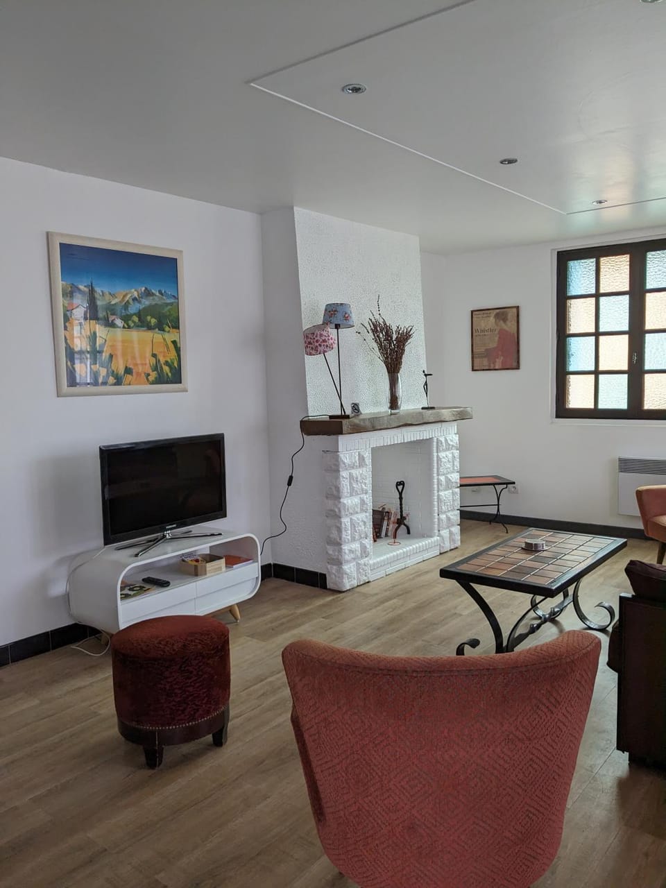 Communal lounge/ TV room, Living room
