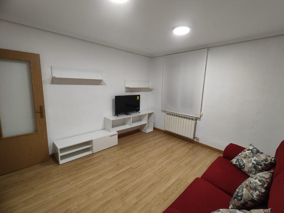 Amplio apartamento con 2 baños Apartment in Logrono