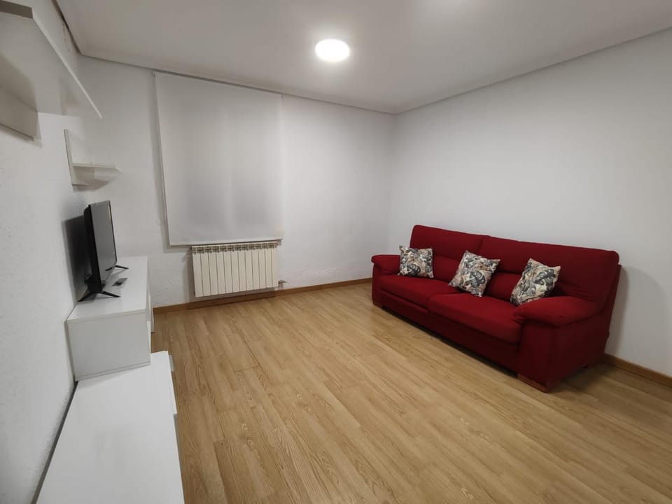 Amplio apartamento con 2 baños Apartment in Logrono