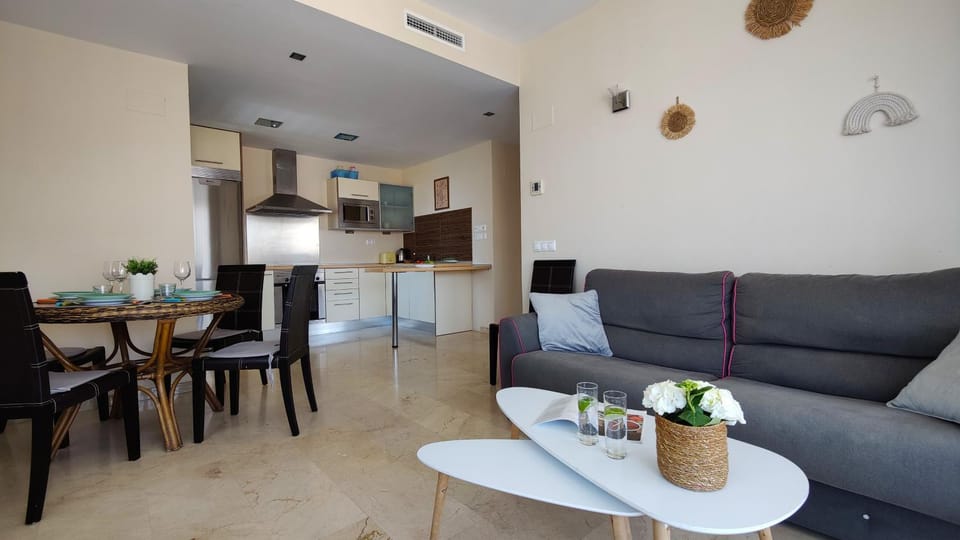 Kitchen or kitchenette, Living room, Dining area