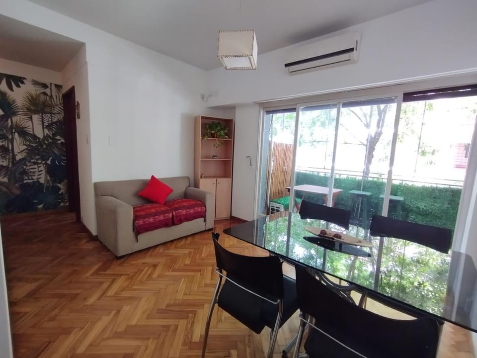 Living room, Dining area, air conditioner