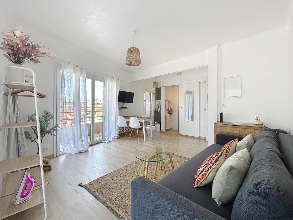 Studio Hippodrome Apartment in Cagnes-sur-Mer
