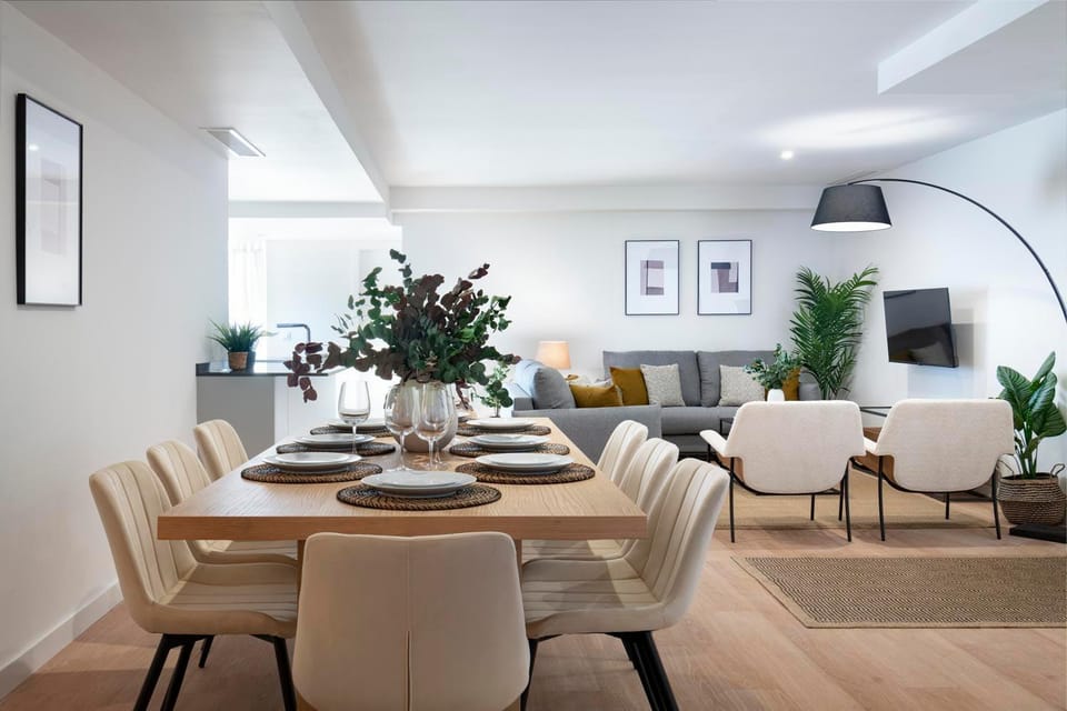 Living room, Seating area, Dining area