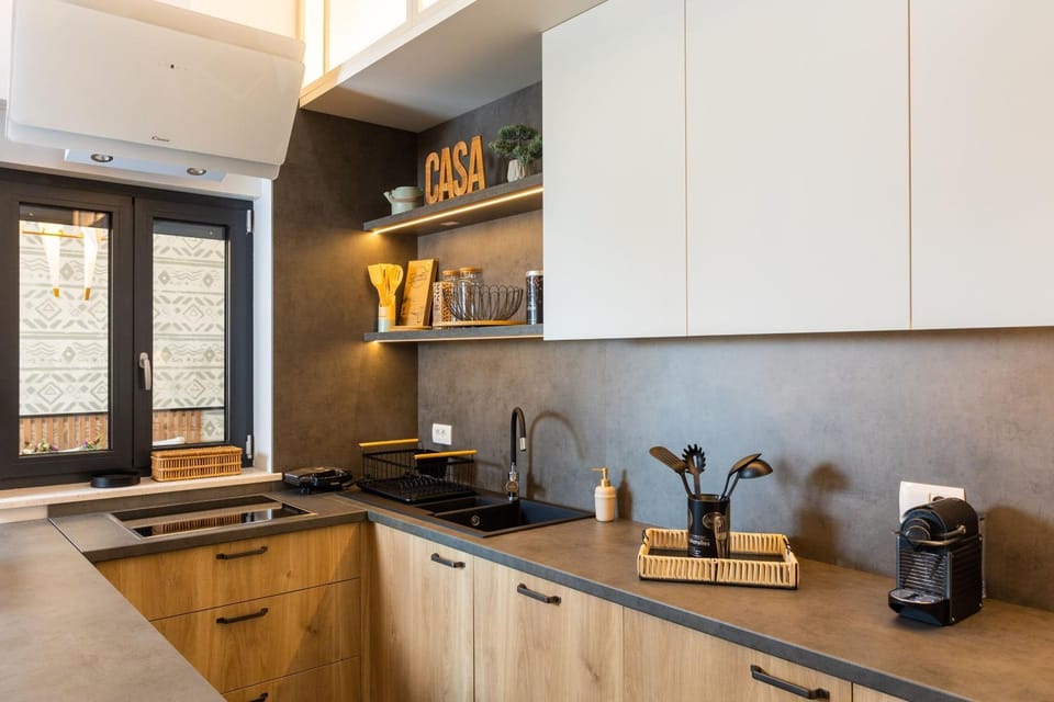 Coffee/tea facilities, Kitchen or kitchenette