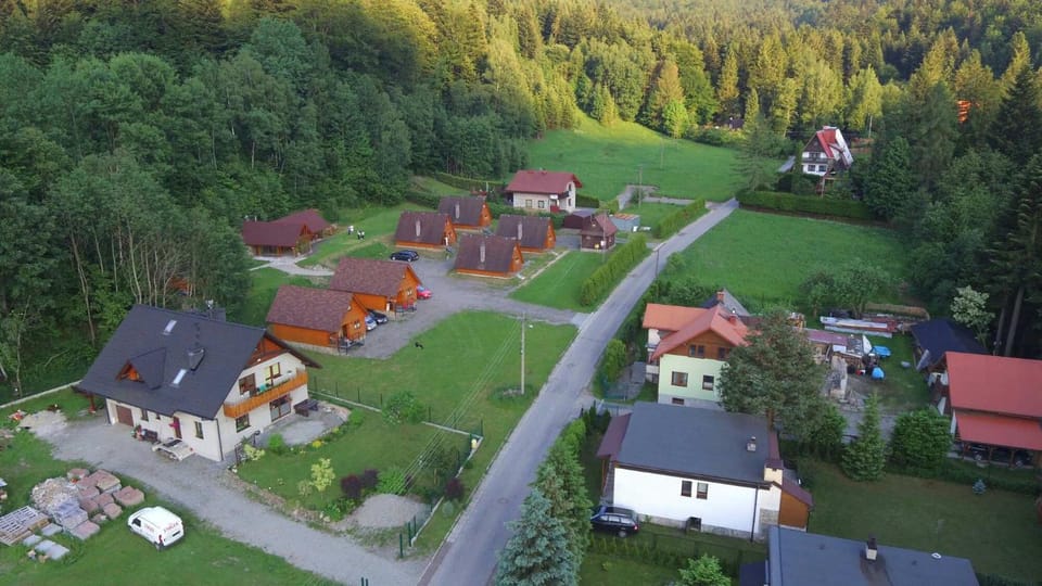 Property building, Day, Neighbourhood, Natural landscape, Bird's eye view, Street view