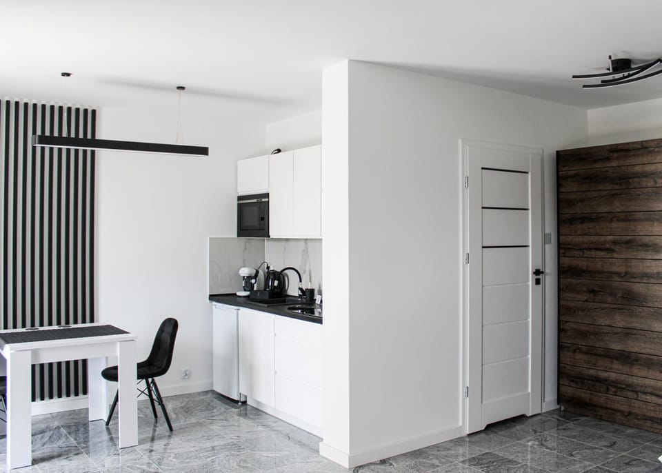 Apartament Black-Niska z garażem podziemnym Apartment in Poland