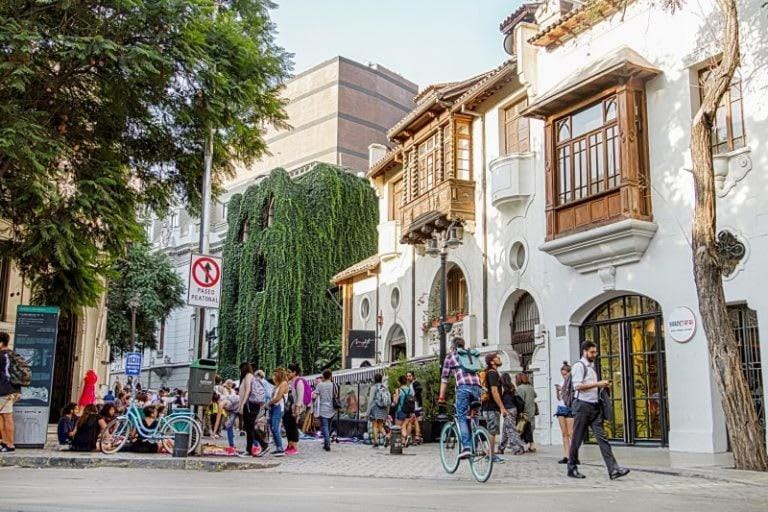 HOM I Wifi AirAcond Cafe Encanto Arte Lastarria Apartment in Santiago