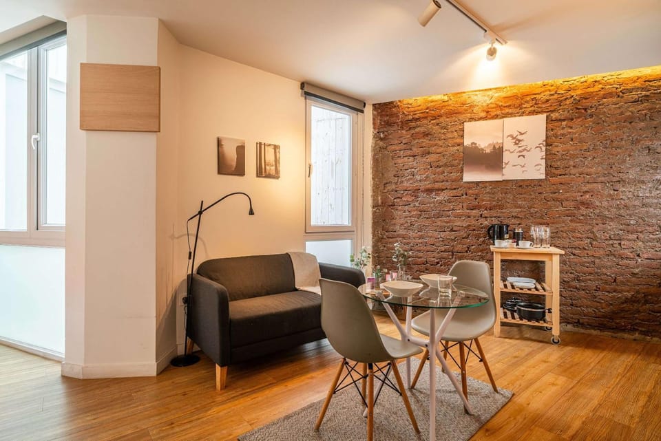 HOM l Wifi AirAcond Cultura Explorar Lastarria Apartment in Santiago