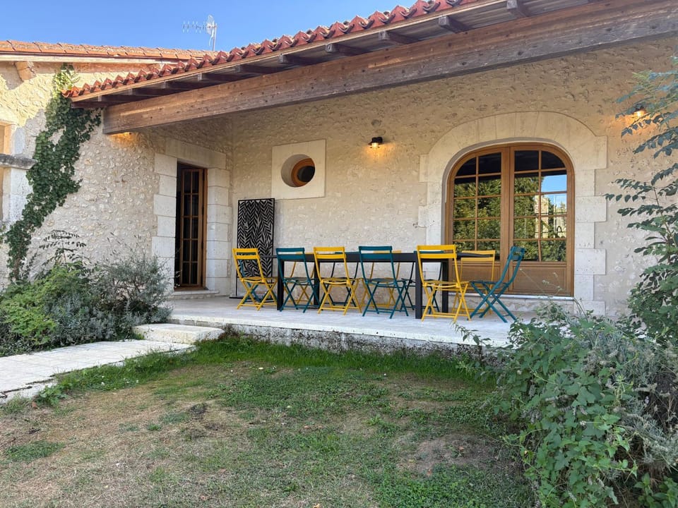 Villa Leynie House in Nouvelle-Aquitaine