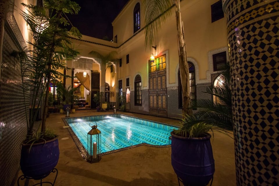 Property building, Swimming pool