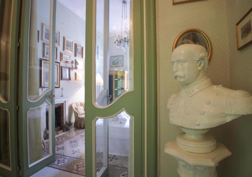 Decorative detail
