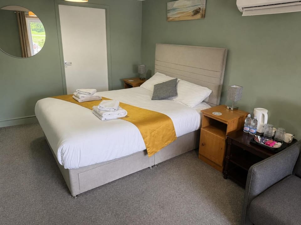 Kings Arms Hotel in Wales