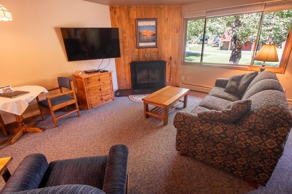 Living room, flat iron