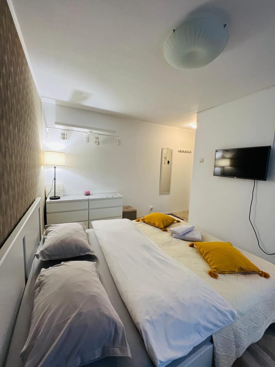 Condor Studio Apartment in Bucharest