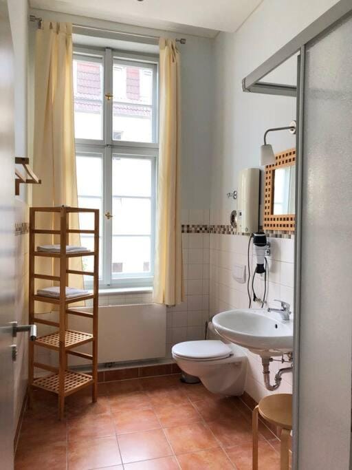 Shower, Toilet, Bathroom