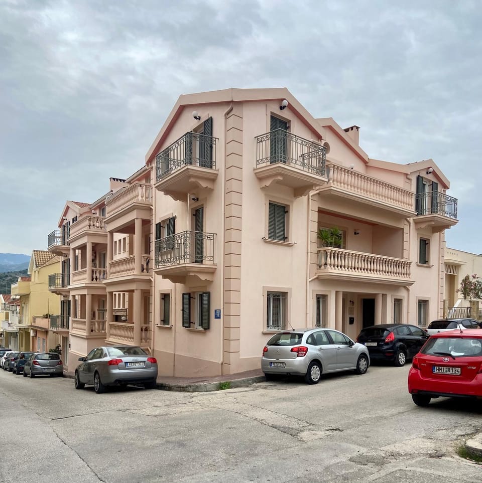 Property building, Neighbourhood, Parking