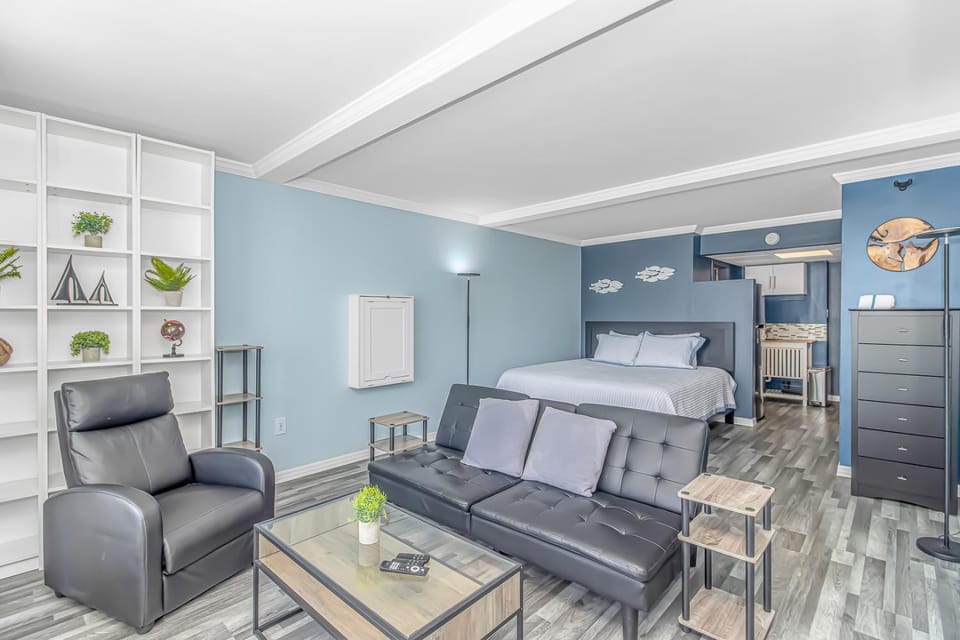 Sleek and Modern Oceanfront Condo - 6th Floor- Sand Dunes 2635 House in Myrtle Beach