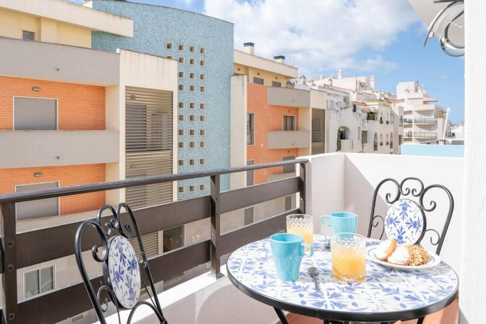 Balcony/Terrace, City view