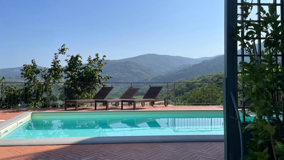 Spring, Mountain view, Swimming pool