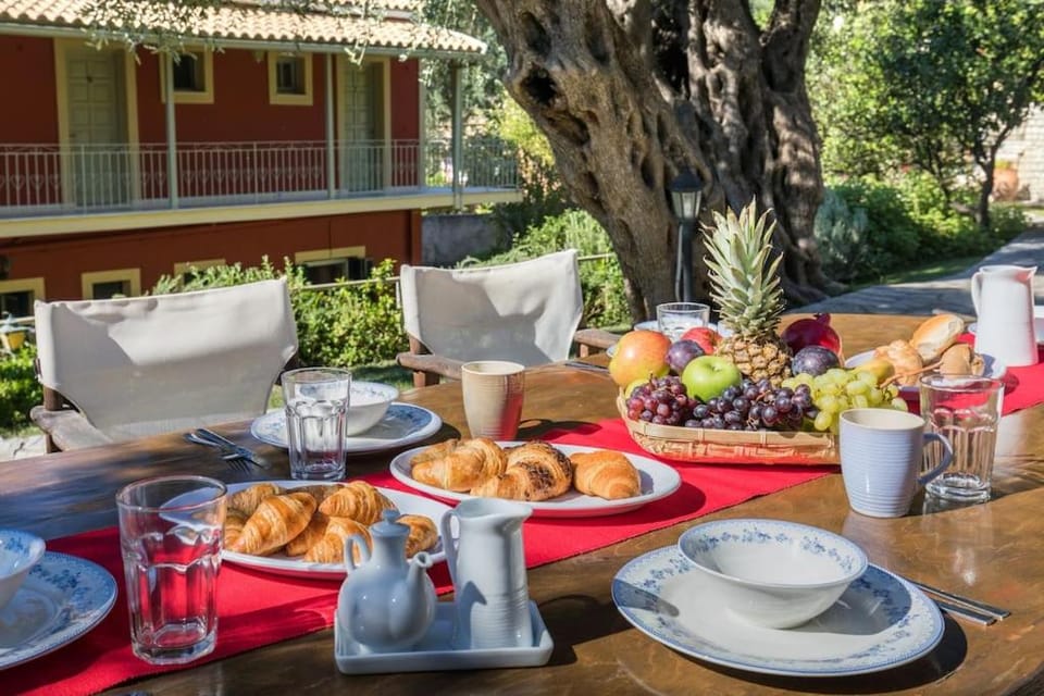 Villa Anthoussa 4beds Family Apartment Apartment in Corfu, Greece