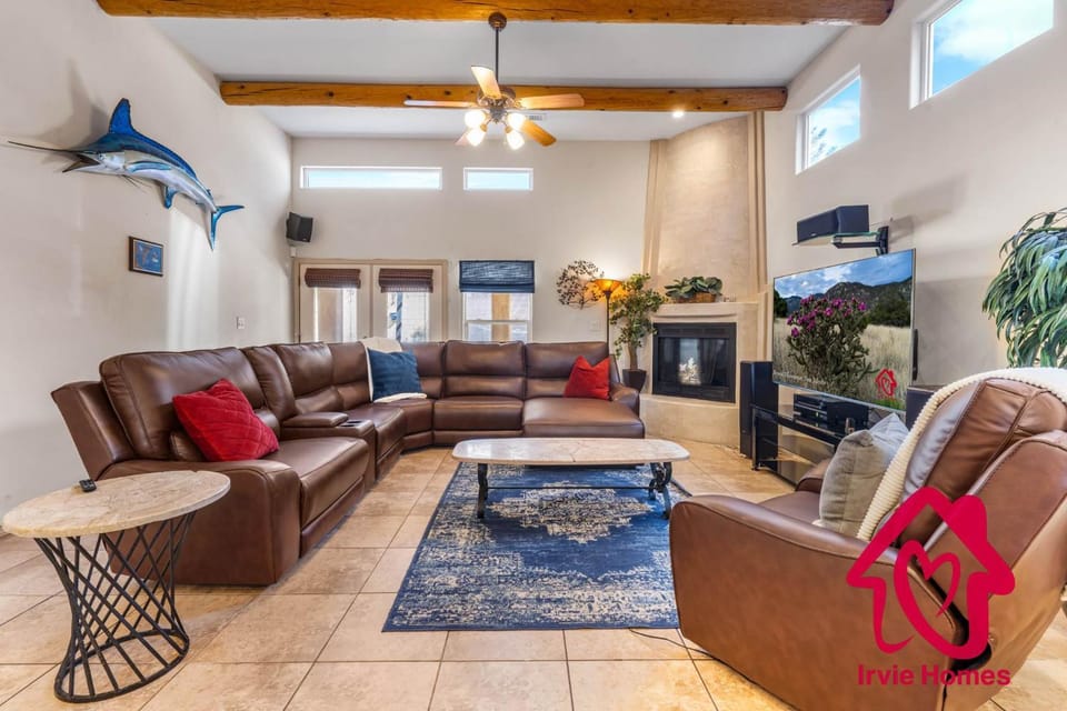 Desert Hills - An Irvie Home House in Nor Este