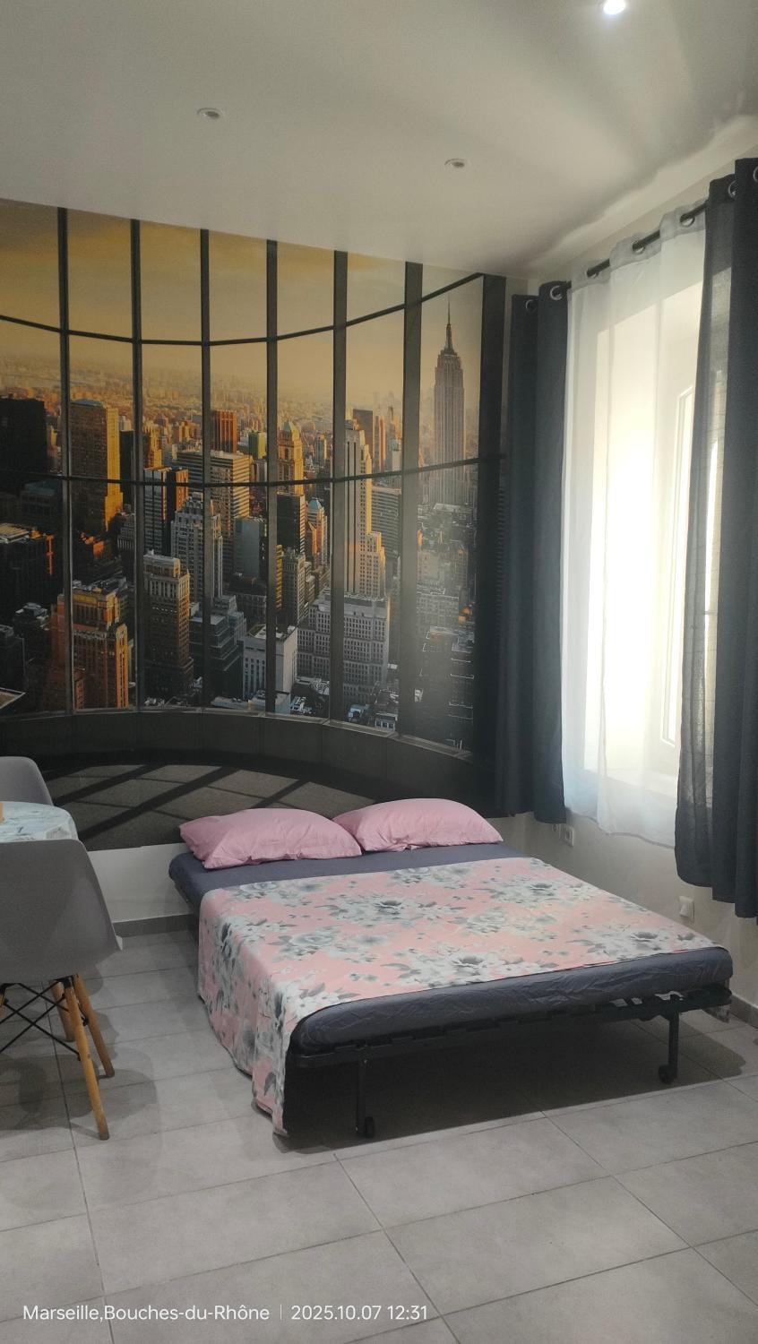 Charmant appart 4Per Marseille Apartment in Marseille