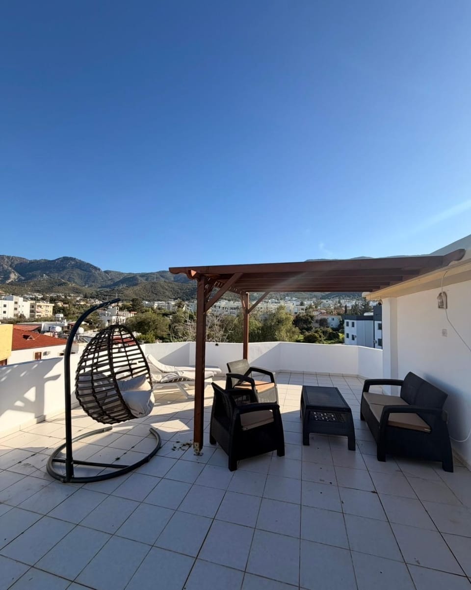 Gems's Apartment - Luxury 3 bedroom penthouse with Pool Apartment in Cyprus