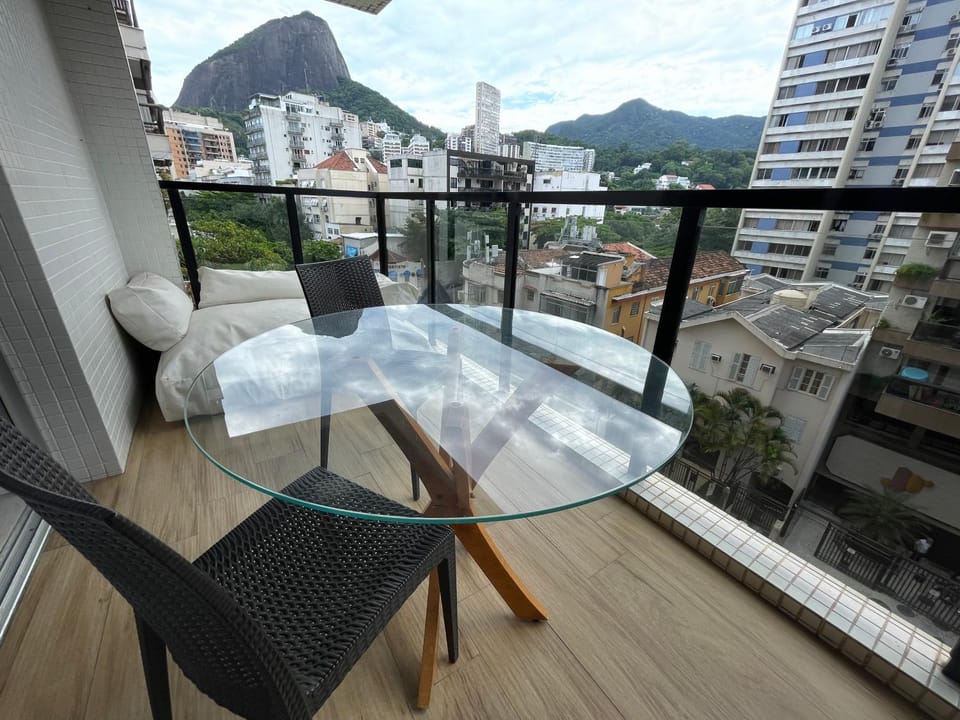 Day, Natural landscape, View (from property/room), Balcony/Terrace, City view, Mountain view