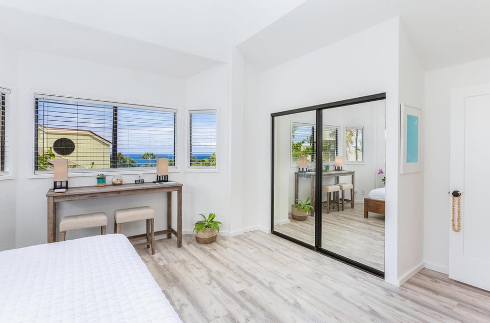 Kamahana 16 - up House in Princeville