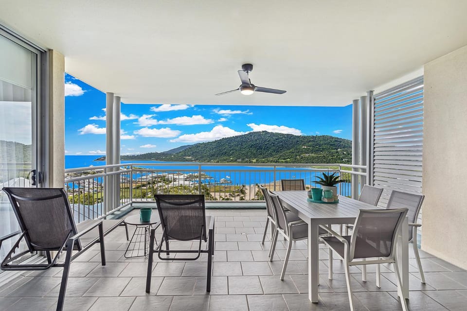 Day, Natural landscape, View (from property/room), Balcony/Terrace, Sea view
