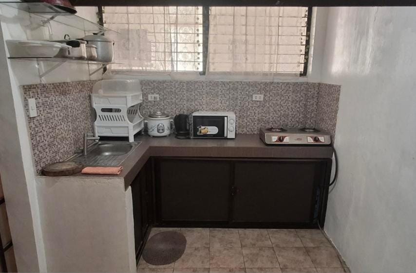Lucky one transient ( 1 family room) House in Ilocos Region