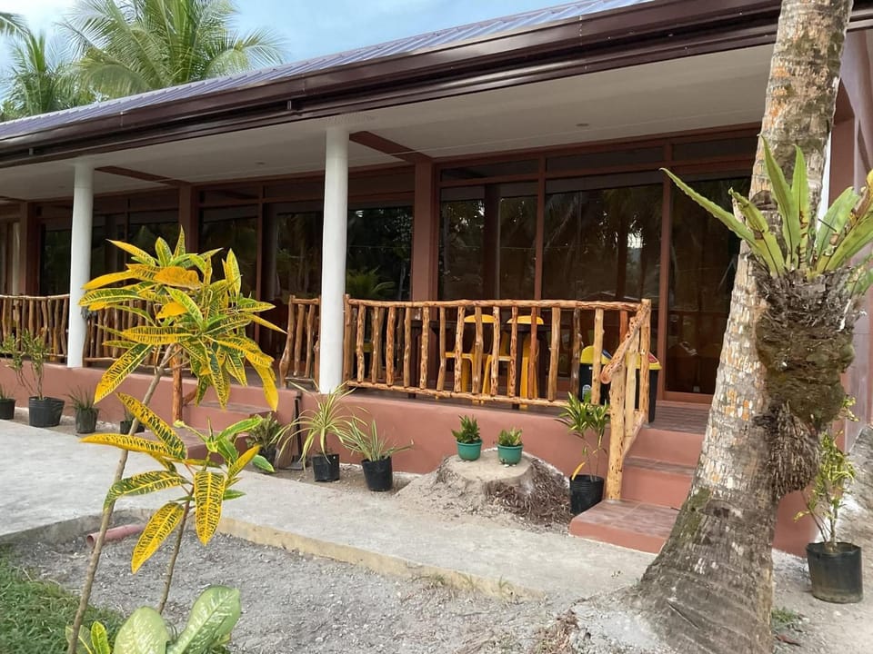Property building, Patio, Garden, View (from property/room), Balcony/Terrace, Garden view