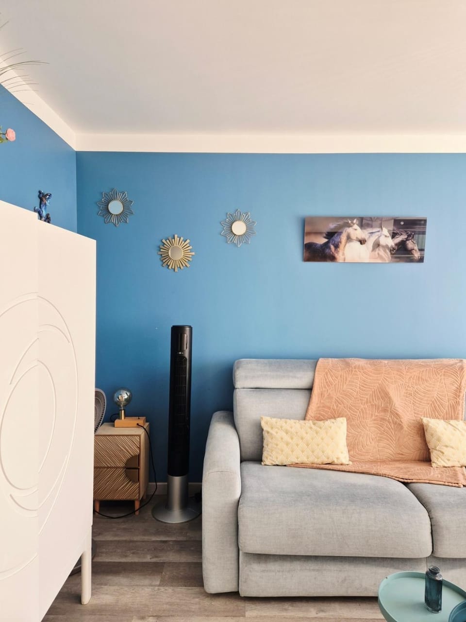 Night, Living room